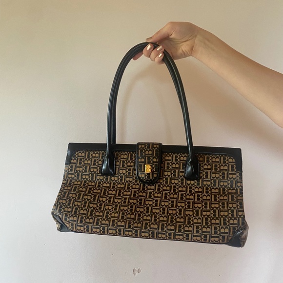 Handbag - Picture 2 of 4